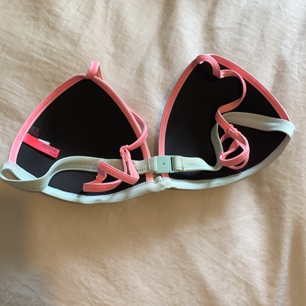 Bikini Top - Picture 2 of 2